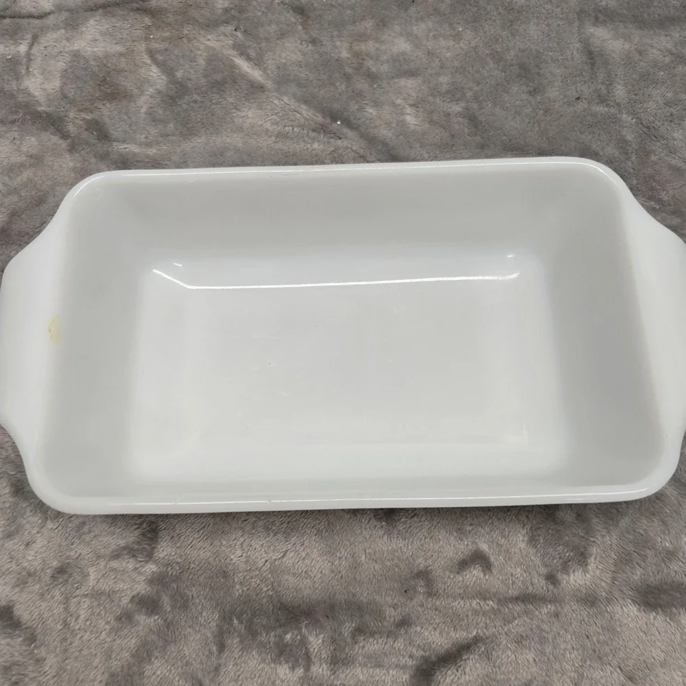 Anchor Hocking Country‎ Harvest Milk Glass Loaf Pan 1 Qt Vintage White Baker 441